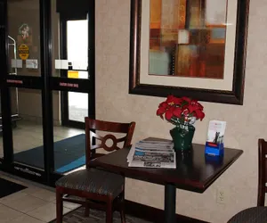 Photo 3 - Holiday Inn Express Kansas City-Liberty by IHG