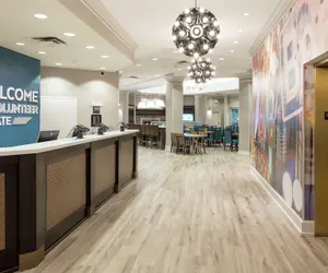 Photo 3 - Hampton Inn & Suites Memphis-Beale Street