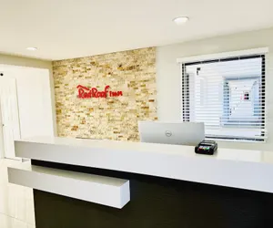 Photo 3 - Red Roof Inn Miami, AZ
