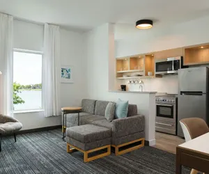 Photo 2 - Towneplace Suites by Marriott Ft Lauderdale West