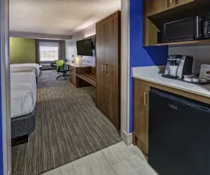 Photo 5 - Holiday Inn Express & Suites Crossville, an IHG Hotel