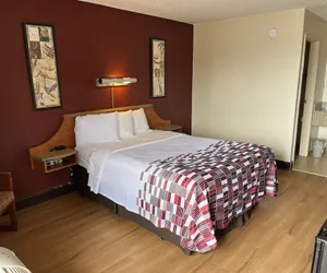 Photo 5 - Red Roof Inn Virginia Beach - Norfolk Airport