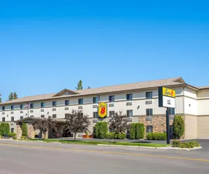 Photo 2 - Super 8 by Wyndham Kalispell Glacier National Park