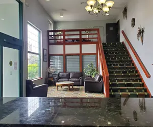 Photo 2 - River Hill Inn & Suites