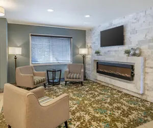 Photo 3 - Best Western Long Beach Inn