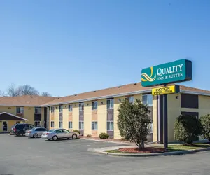 Photo 2 - Quality Inn & Suites