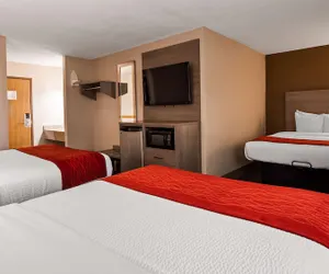 Photo 5 - SureStay Plus Hotel by Best Western Kearney Liberty North