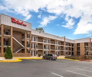 Photo 2 - Red Roof Inn Raleigh Northeast - Downtown