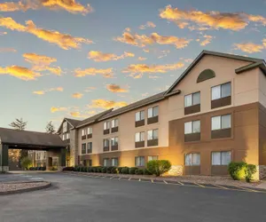 Photo 2 - Best Western Inn At Blakeslee-pocono
