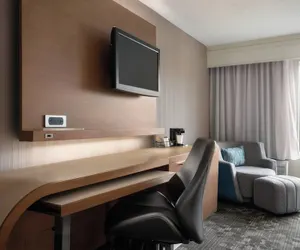 Photo 5 - Courtyard by Marriott Dayton North