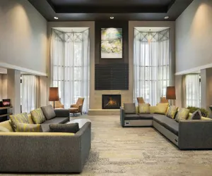Photo 3 - Courtyard by Marriott Springfield Airport