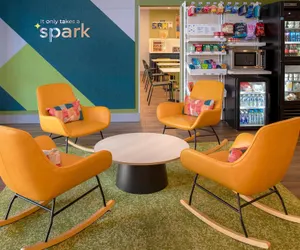 Photo 3 - Spark by Hilton St. Robert Fort Leonard Wood