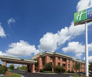 Photo 2 - Holiday Inn Express Hotel & Stes Columbia I-20 at Clemson Rd, an IHG Hotel