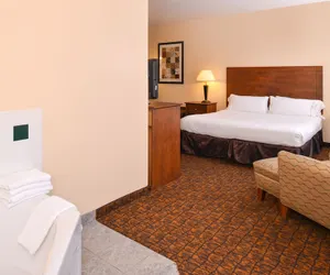 Photo 4 - Holiday Inn Express Morgantown, an IHG Hotel