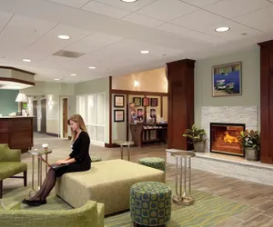 Photo 5 - Hampton Inn & Suites Providence/Warwick-Airport