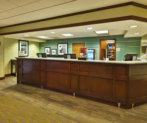 Photo 4 - Hampton Inn & Suites Providence/Warwick-Airport