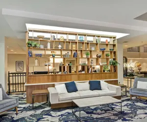 Photo 4 - Embassy Suites by Hilton Orlando Downtown