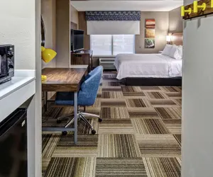 Photo 5 - Hampton Inn Latrobe