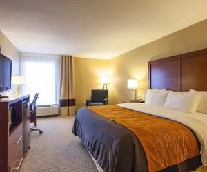 Photo 2 - Quality Inn & Suites I-40 East