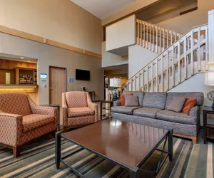 Photo 3 - Best Western Plus Chelsea Hotel