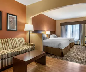 Photo 5 - Best Western Plus Chelsea Hotel