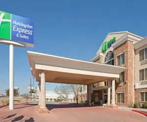 Photo 2 - Holiday Inn Express & Suites Eagle Pass, an IHG Hotel