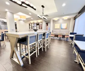 Photo 3 - Hampton Inn Ft. Walton Beach