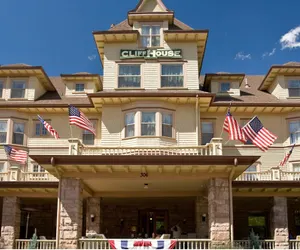 Photo 3 - Cliff House at Pikes Peak