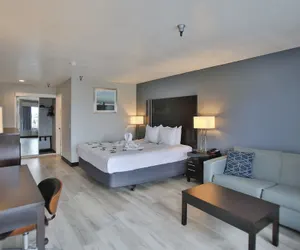 Photo 4 - Best Western Surf City