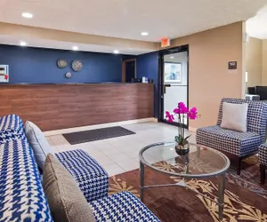 Photo 2 - Best Western Executive Inn