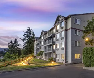 Photo 2 - Best Western Plus Columbia River Inn