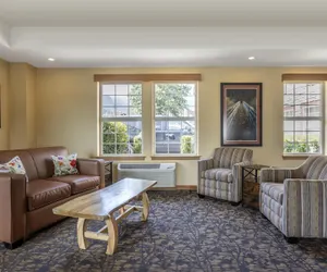 Photo 4 - Best Western Plus Columbia River Inn