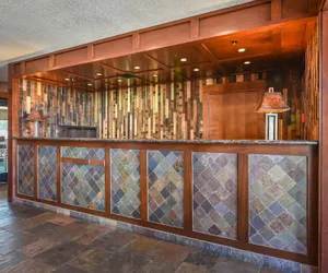 Photo 3 - Kathryn Riverfront Inn, an Ascend Collection Hotel