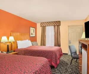 Photo 5 - Days Inn by Wyndham Centerville