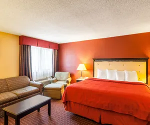 Photo 5 - Quality Inn & Suites Lincoln South