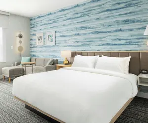Photo 2 - TownePlace Suites by Marriott Hadley Amherst