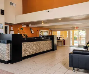 Photo 3 - Quality Inn & Suites Lathrop - South Stockton