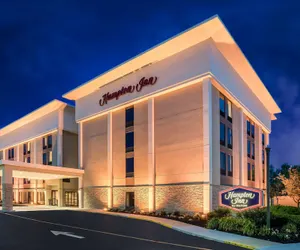 Photo 2 - Hampton Inn Dover