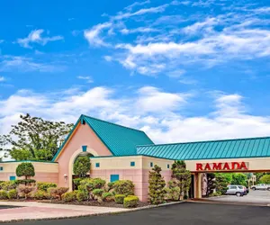 Photo 2 - Ramada by Wyndham Parsippany