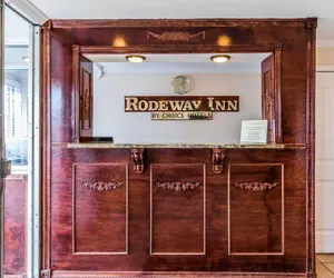 Photo 5 - Rodeway Inn