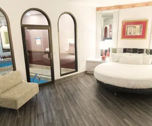 Photo 5 - Cove Haven Resort