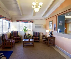 Photo 3 - Americas Best Value Inn & Suites Oroville