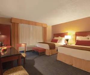 Photo 5 - Coast Wenatchee Center Hotel