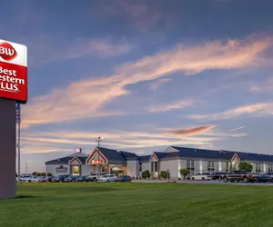 Photo 2 - Best Western Plus York Hotel & Conference Center