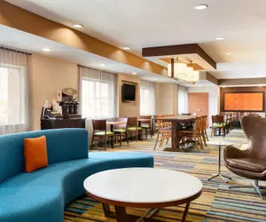 Photo 4 - Fairfield Inn & Suites Toledo Maumee