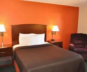 Photo 5 - AmericInn by Wyndham Plymouth