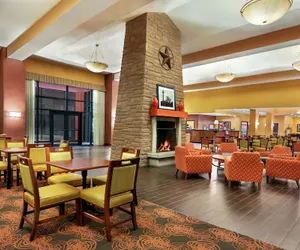 Photo 2 - Hampton Inn & Suites Dallas-Mesquite