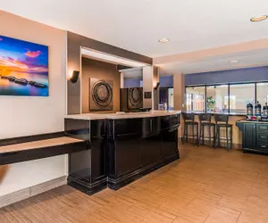 Photo 3 - Best Western Dunkirk & Fredonia Inn