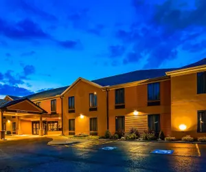 Photo 2 - Best Western Dunkirk & Fredonia Inn