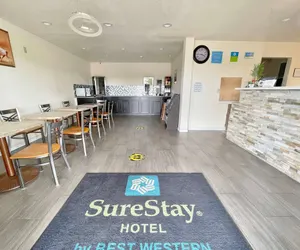 Photo 4 - SureStay Hotel by Best Western Williams